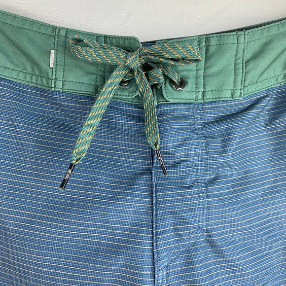 Quiksilver Highline Surfsilk Boardshort Men Swim Trunks Size 30 Blue Colorblock - Picture 6 of 10